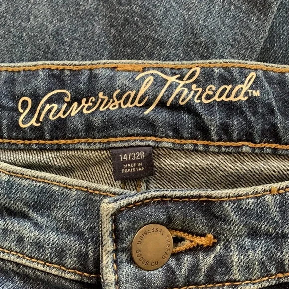 Universal Thread Indigo Cropped Jeans - Picture 7 of 13
